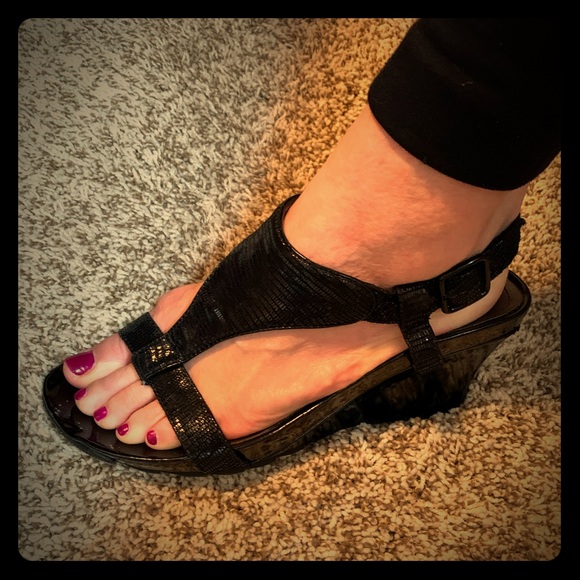 Kenneth Cole Reaction Shoes - 🍀Womens wedge heel sandals